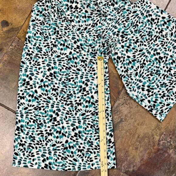 Vince Camuto Sleeveless High Neck Tie Waist Capri Jumpsuit 4 - Picture 11 of 16